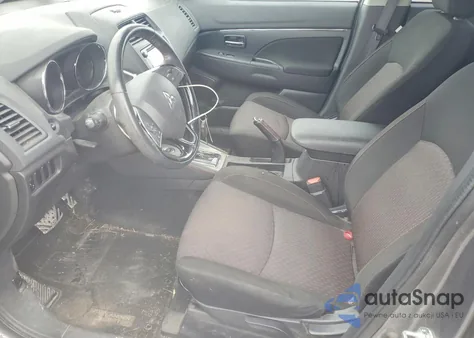 2018 Mitsubishi Outlander Sport Es z USA, uszkodzony, nr VIN JA4AR3AU8JU006677